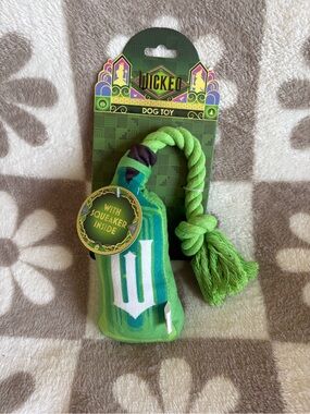 4/$20 - Wicked Green Rope Dog Toy with Squeaker